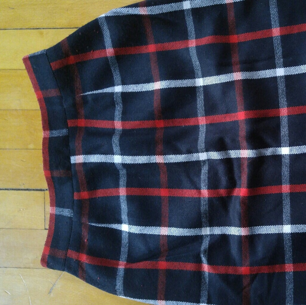 Plaid skirt